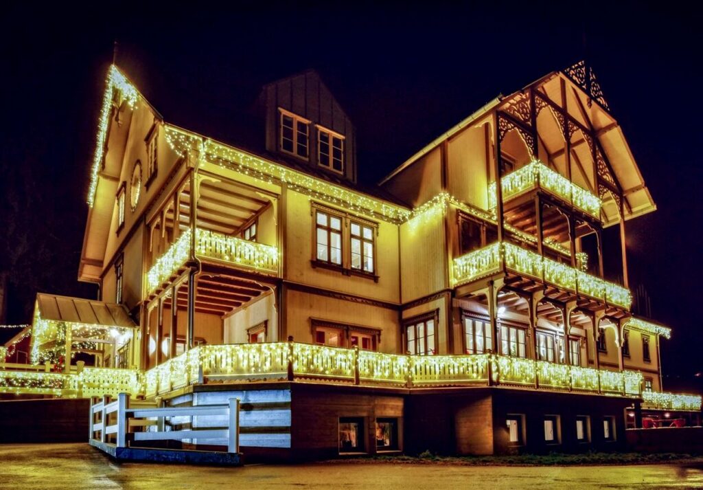 Risdal Touring | Førjulstur til Eikerapen