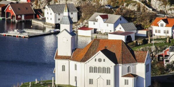 Bli med Sverre Haga til Hidra, Jøssingfjord og Helleren