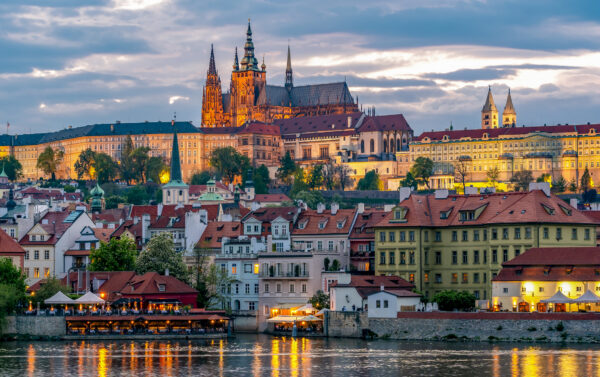 Bli med Risdal Touring til Praha