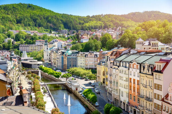 Bli med Risdal Touring på tur til Karlovy Vary, Hotell Rudolf, Loke Slottet og Mariànskè Làznê